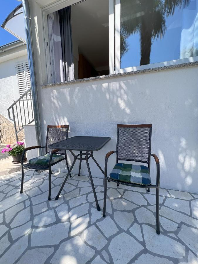Apartmani Palme Funtana Εξωτερικό φωτογραφία